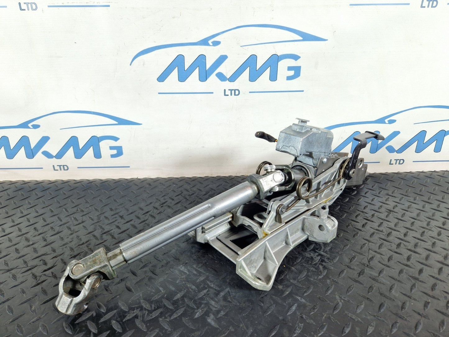 19-ON RANGE ROVER EVOQUE L551 GENUINE STEERING WHEEL COLUMN L9C3-3C529-BA