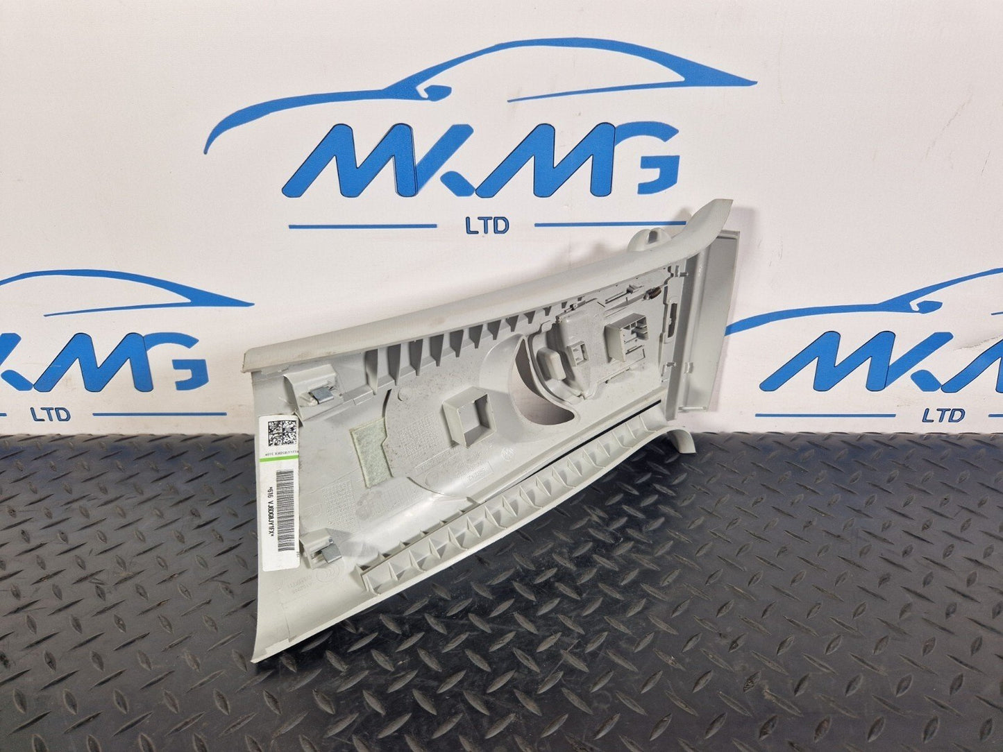 17-20 VW GOLF MK7.5 DRIVER SIDE FRONT B PILLAR TRIM  5G4868312 5G0868316