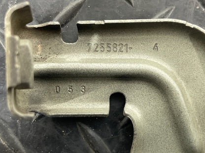 12-18 BMW F30 F31 F35 GENUINE  Left fender wing mounting bracket 7235821