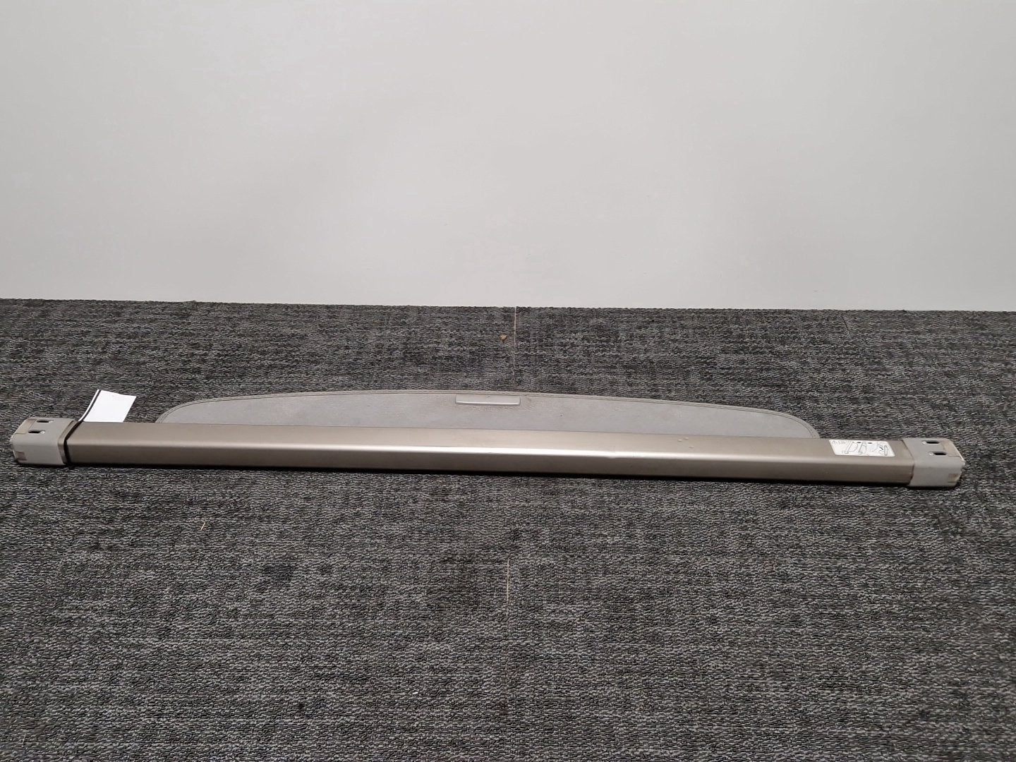 Honda Insight MK2 (ZE2) Hatchback Genuine Retractable Luggage Load Parcel Shelf