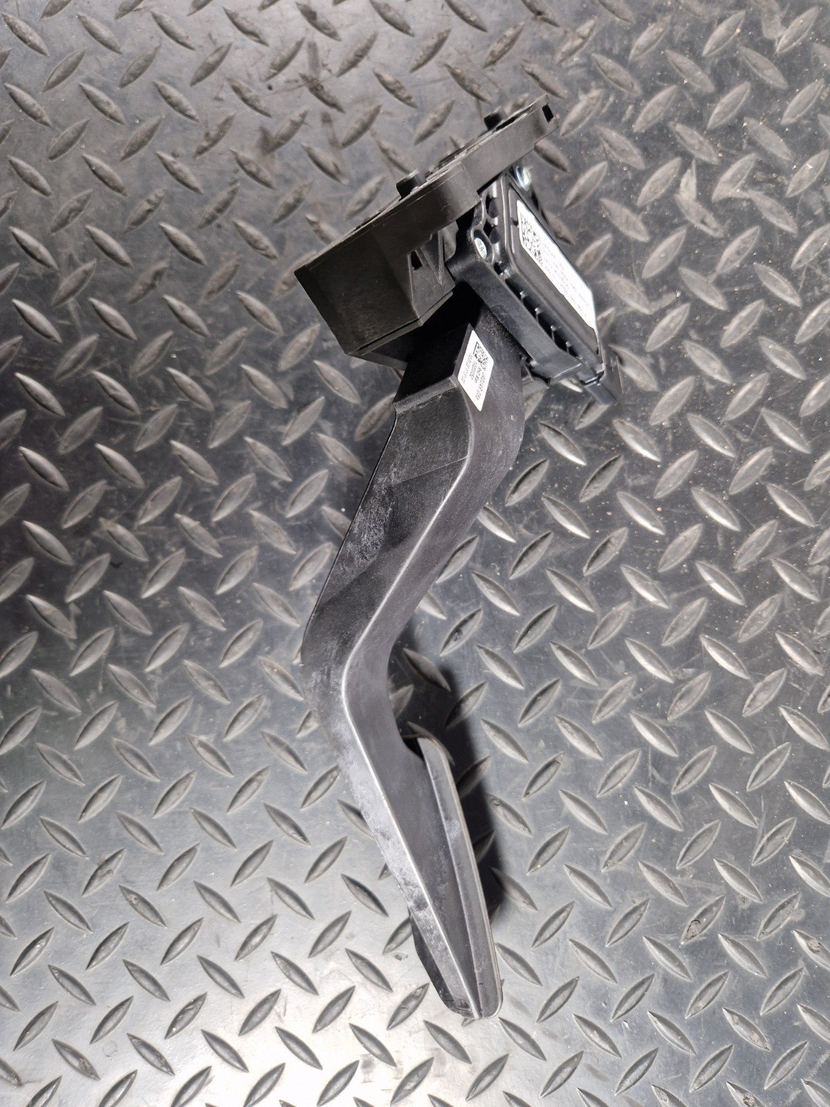19-ON RANGE ROVER EVOQUE L551 ACCELERATOR THROTTLE PEDAL FK729F836DD