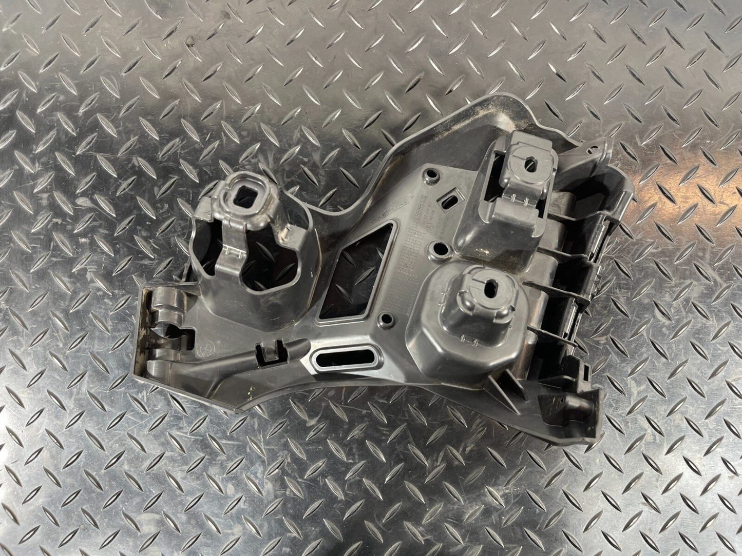 BMW F44 Gran Coupe Bumper Bracket Rear Right O/S Upper Guide Mount 8494946