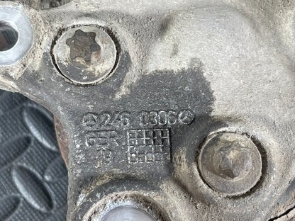 12-18 MERCEDES A B CLA W176 W246 C117 REAR LEFT PASSENGER SIDE WHEEL HUB 2460306