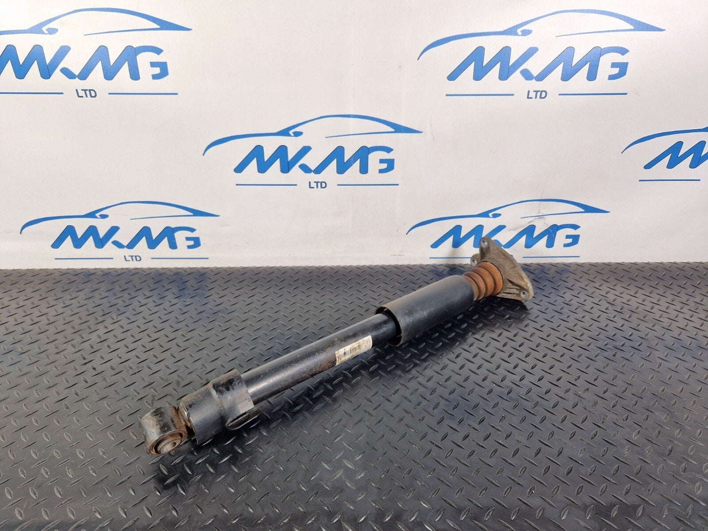 14-21 BMW 2 SERIES F45 F46 GENUINE REAR SHOCK ABSORBER FITS BOTH SIDES 6857465