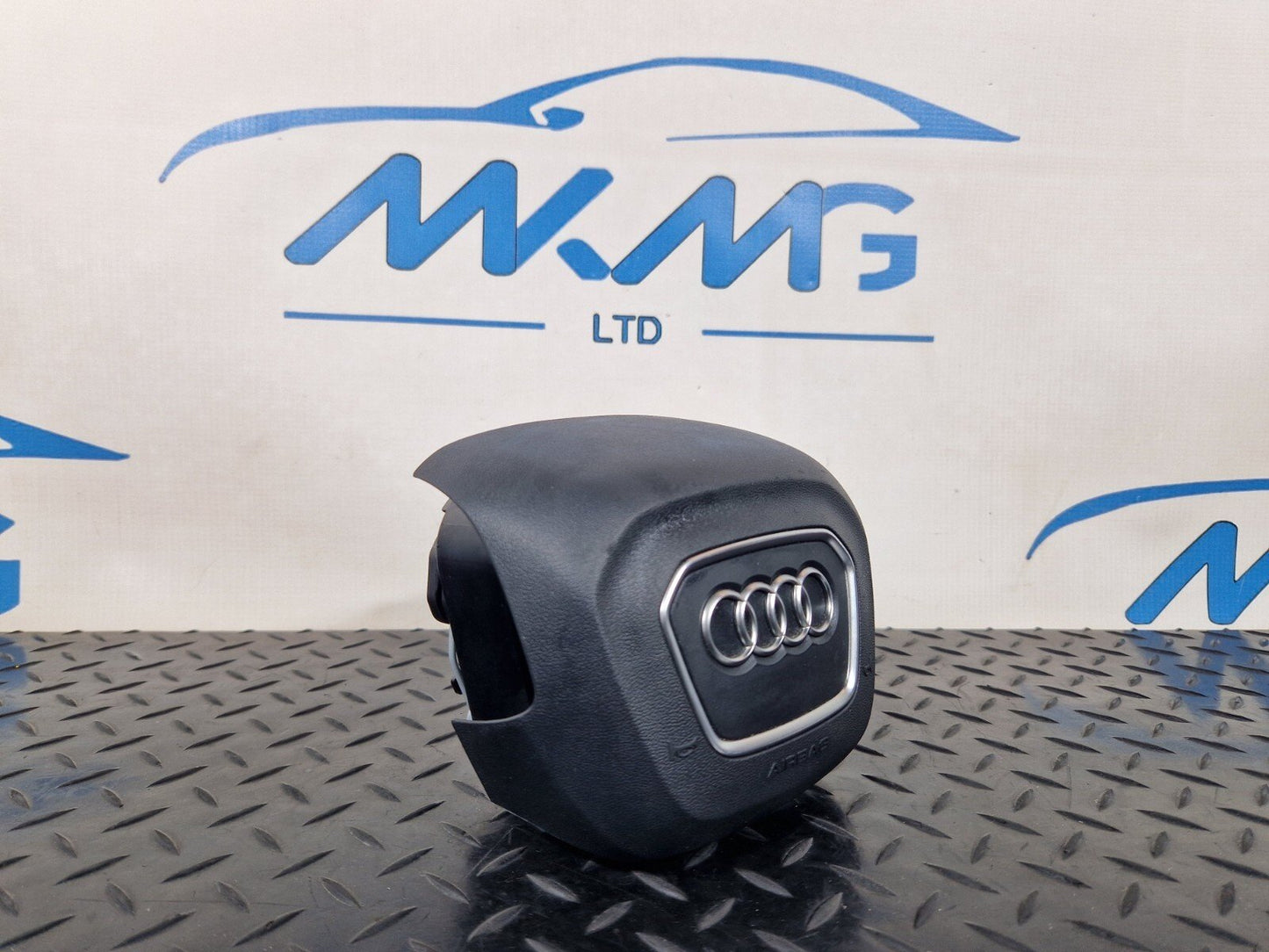 16-19 AUDI A4 B9 STEERING WHEEL AIRBAG 8W0880201AD
