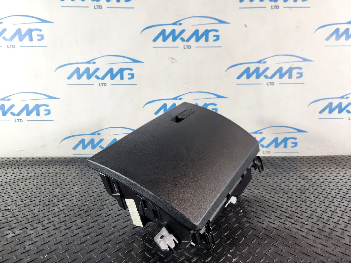 Mercedes-Benz B180 B-Class W247 Glove Box A2476807900 A2479980100