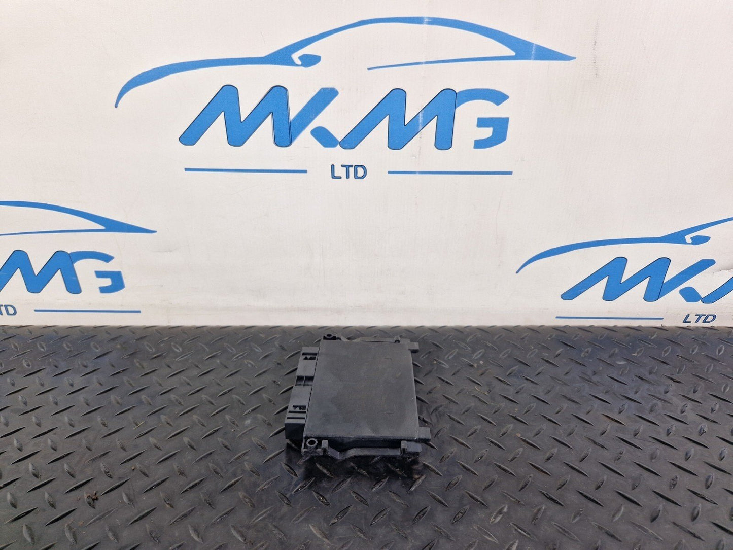 19-ON MERCEDES BENZ CLA C118 1.3 AUTO GENUINE GEARBOX CONTROL UNIT A2139006227