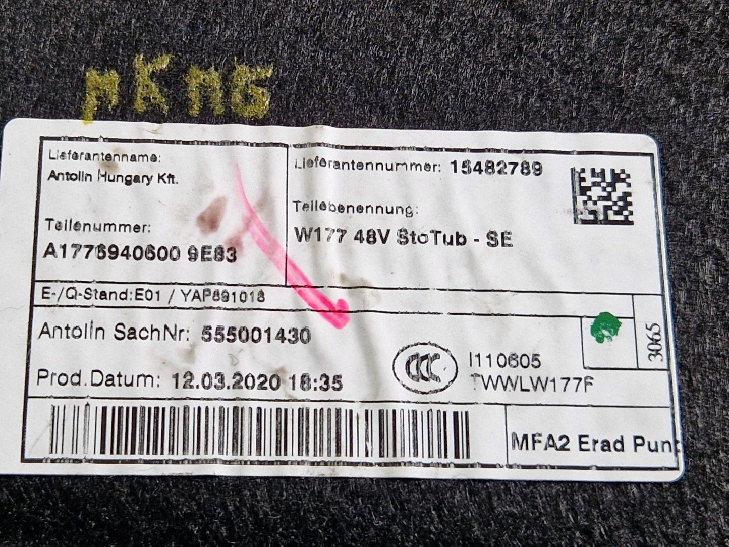 18-ON MERCEDES BENZ A CLASS W177 GENUINE TRUNK BOOT TRIM ELEMENT A1776940600