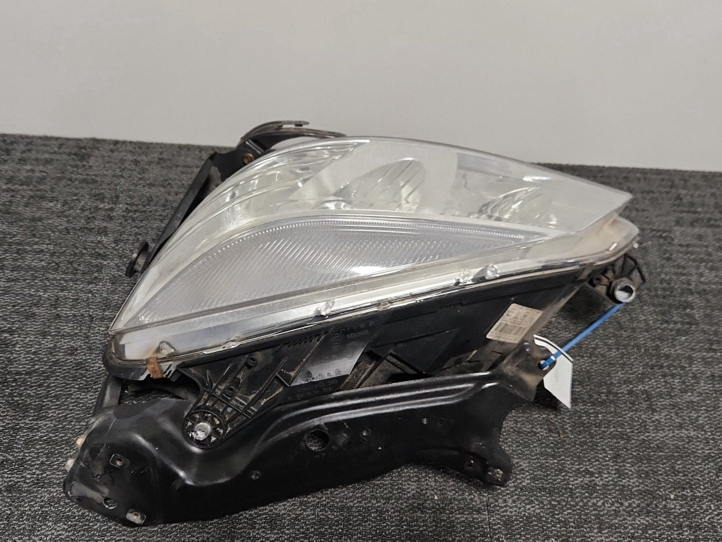 Mercedes-Benz CLC180 CLC-Class W203 Coupe Front Left Headlight A2048208561