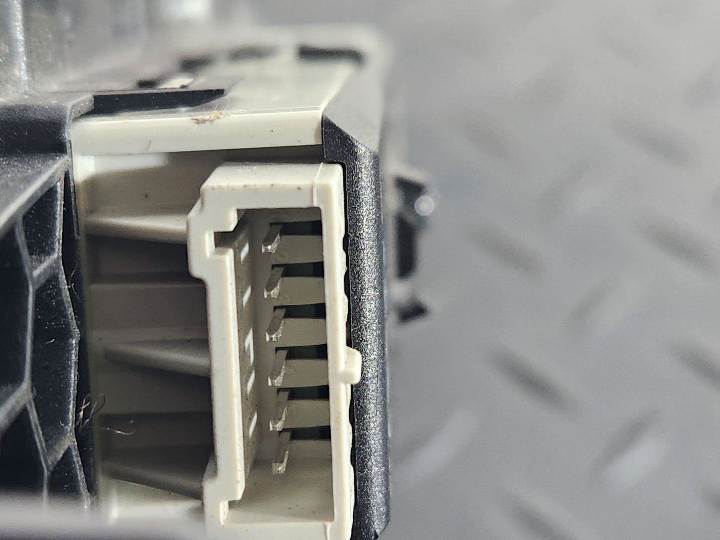 Key a0998150000