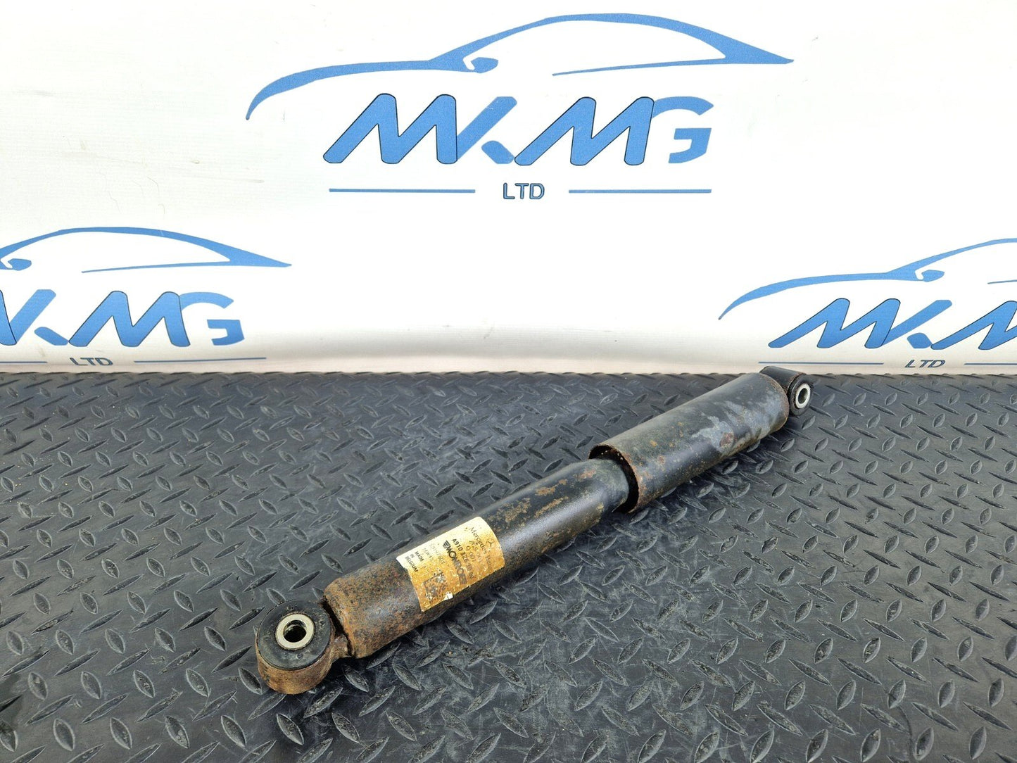 18-ON MERCEDES BENZ SPRINTER W907 W910 REAR SHOCK ABSORBER A9103263000