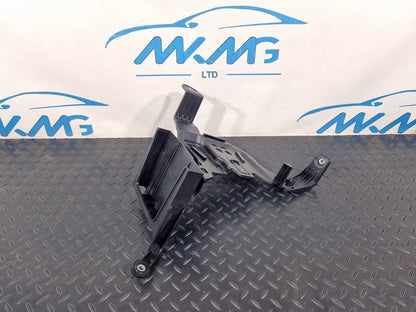 14-21 MERCEDES BENZ C200d W205 FUSE BOX HOLDER BRACKET A2055452940
