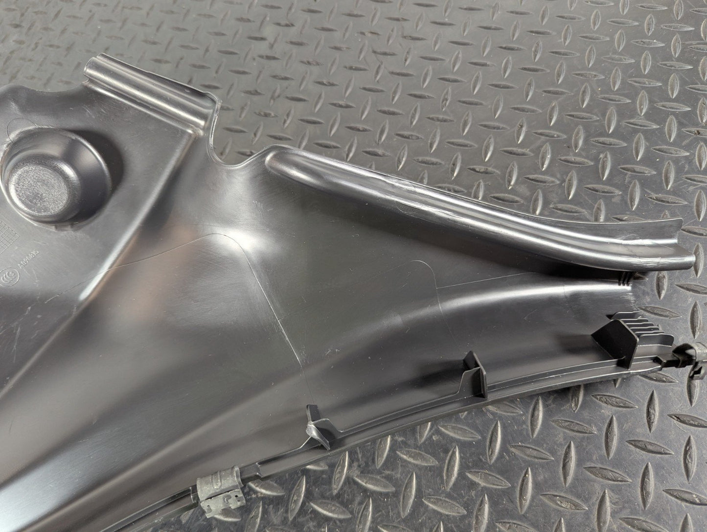 13-19 MERCEDES BENZ CLA C117 REAR LEFT C PILLAR TRIM COVER OEM A1176901125