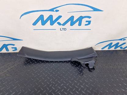 20-24 BMW 1 SERIES F40 REAR DOOR ENTERANCE TRIM RIGHT DRIVER SIDE 7444942