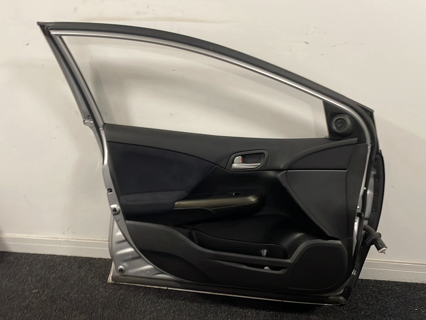 Honda Civic MK9 (FK27) Hatchback Front Left NS Passenger Complete Door in Silver