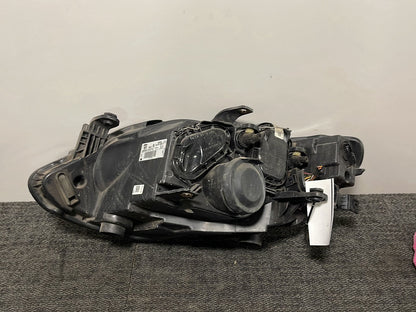 Seat Ibiza MK4 FL- 6J Hatchback Genuine Front Right O/S Headlight 6J2941006D