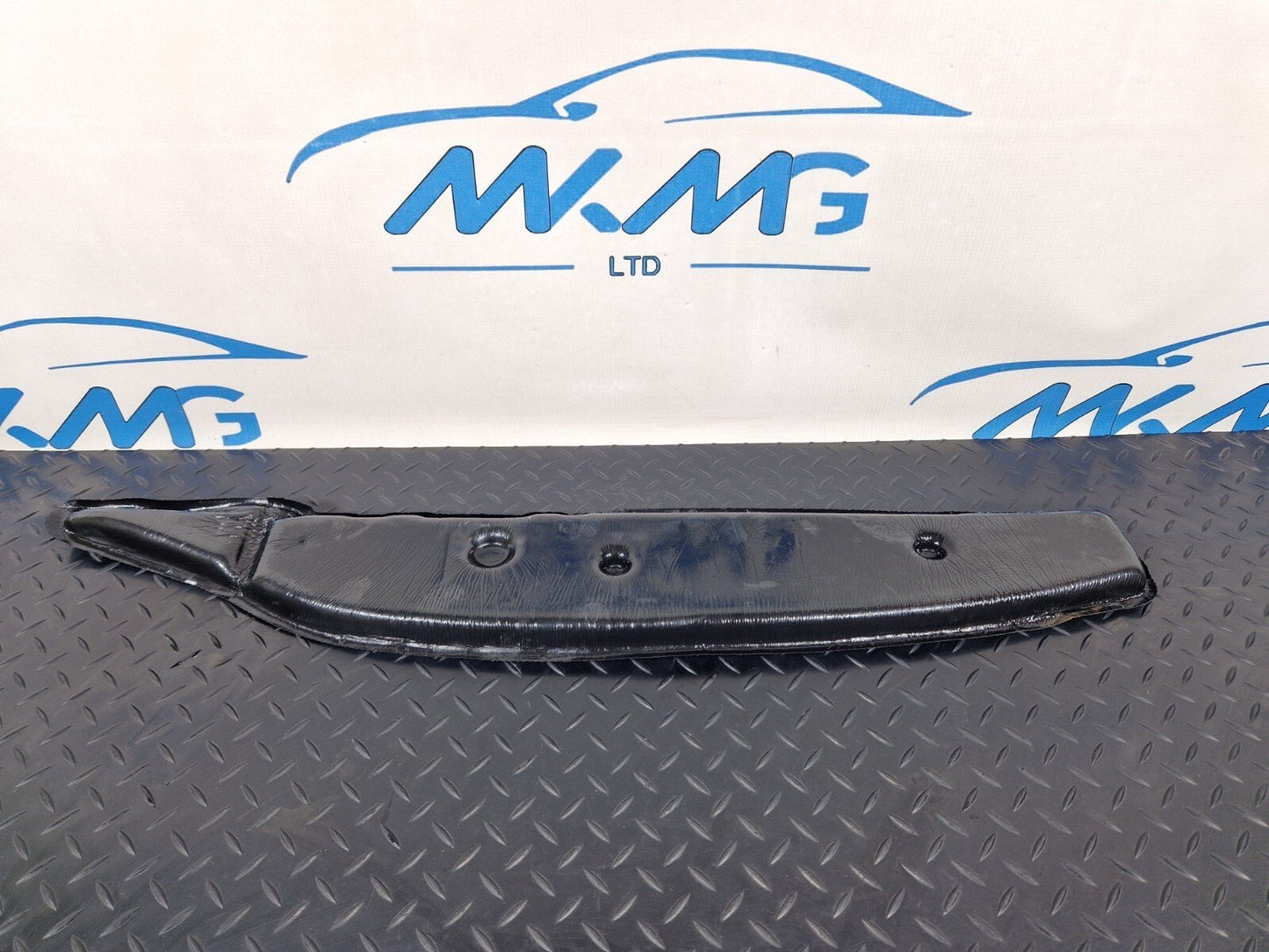 19-ON MERCEDES BENZ CLA C118 FRONT FENDER ABSORBER LEFT SIDE A1188854300