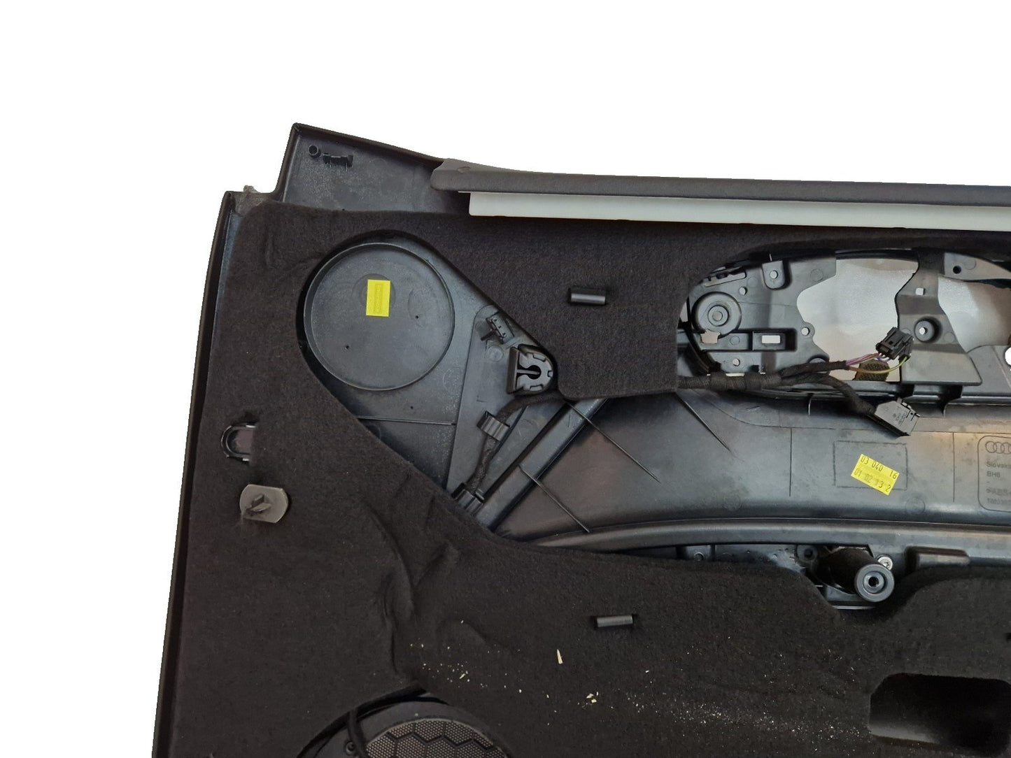 AUDI Q7 4L GENUINE FRONT LEFT  DOOR CARD PANEL 4L1867105A