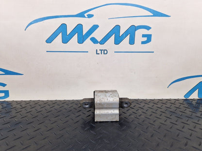 14-23 MERCEDES BENZ VITO W447 OEM TRANSMISSION GEARBOX MOUNT BRACKET A4472410113