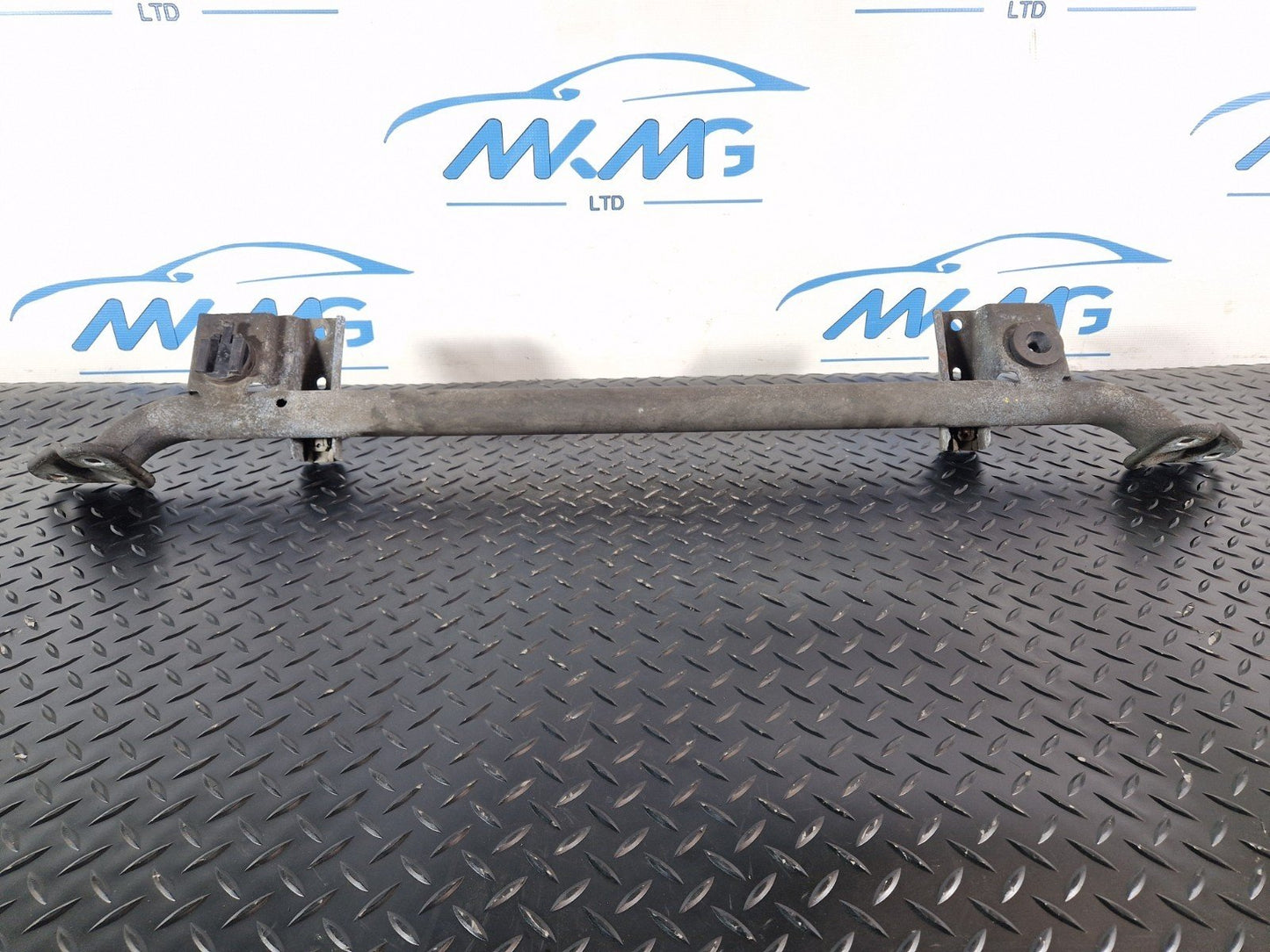 11-19 MERCEDES BENZ ML GLE W166 GENUINE RADIATOR MOUNT A1635010181 A1666200085