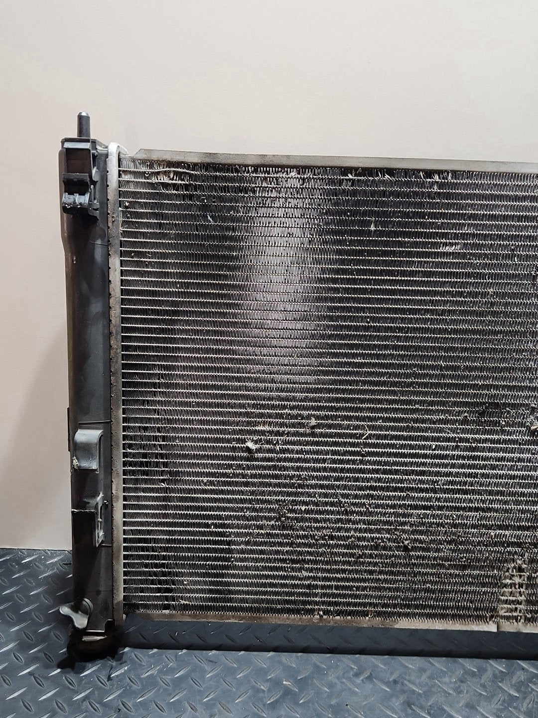 Mitsubishi Lancer 2L Diesel 103kw BKD Genuine Cooling A/C Air Con Radiator