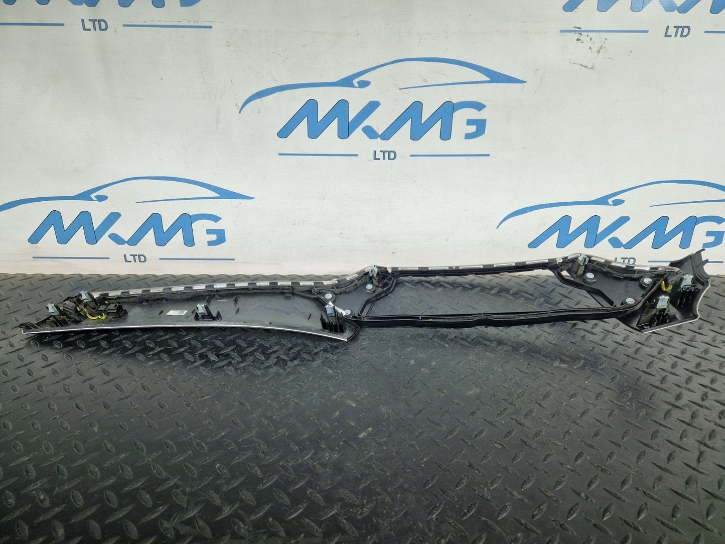 16-19 MERCEDES BENZ GLE W166 GENUINE DASHBOARD TRIM 4757400