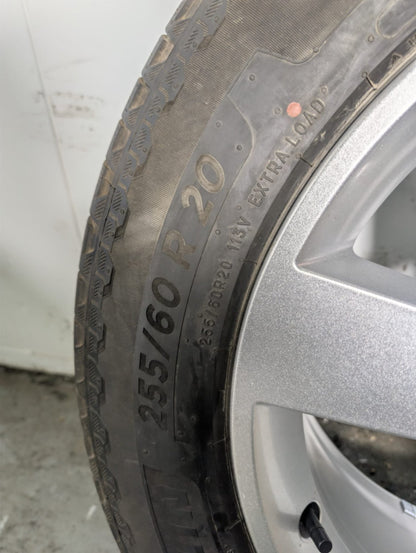 Land Rover Defender L663 OEM 20" Alloy Wheel with Tyre 7mm 255/60/20 L8B21007GB