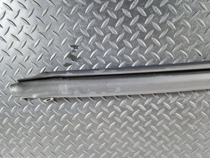 12-17 AUDI S5 CONVERTIBLE RIGHT UPPER INNER A PILLAR RUBBER DOOR SEAL 8F0831722