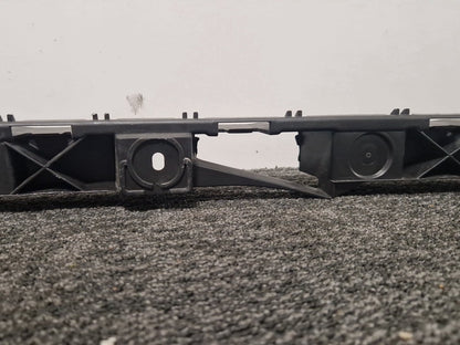 Audi A6 C7 Genuine Rear Centre Middle Bumper Holder Bracket 4G9807458