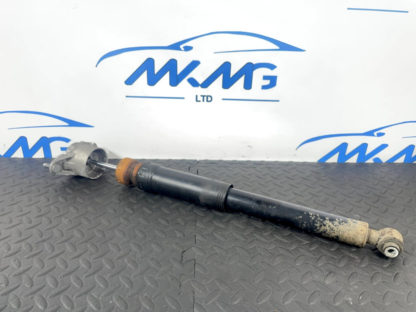 12-18 MERCEDES A B CLA-W176 W246 C117 GENUINE REAR SHOCK ABSORBER A1763201531