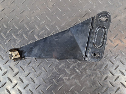 14-20 MERCEDES BENZ GLA 200 X156 REAR RIGHT BUMPER BRACKET HOLDER A1568850814