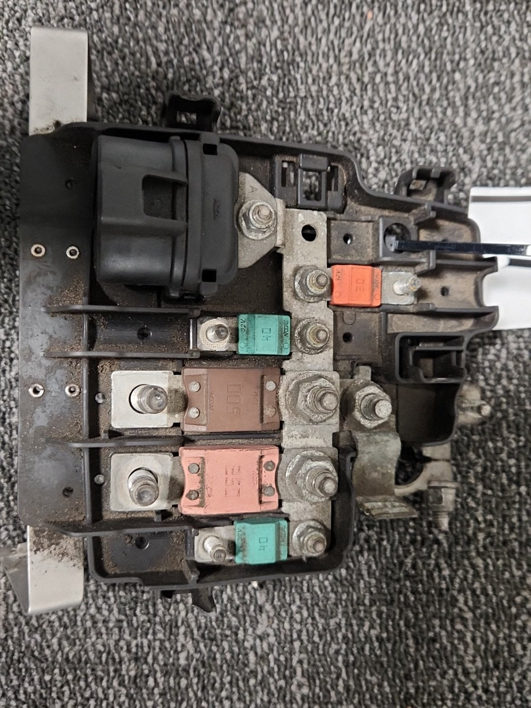 Mercedes-Benz Citan W415 Cargo Van 1.5 Diesel Genuine Battery Terminal