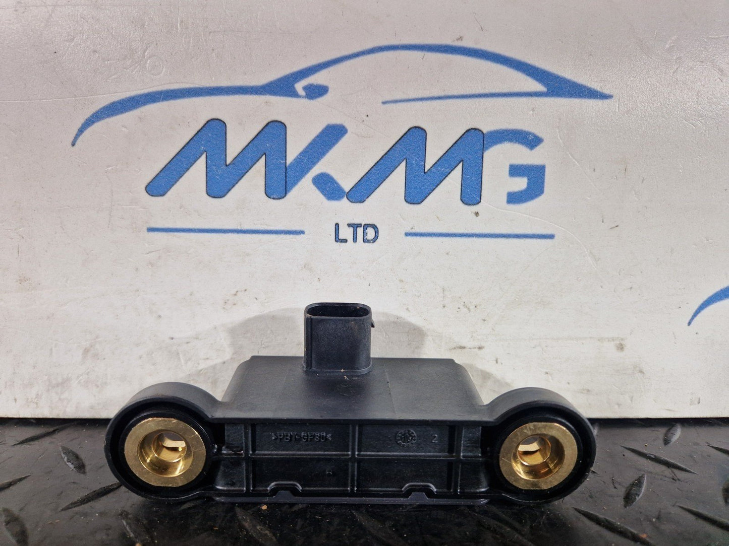 16-19 MERCEDES BENZ GLE W166 YAW RATE SENSOR CONTROL MODULE UNIT A0009052600