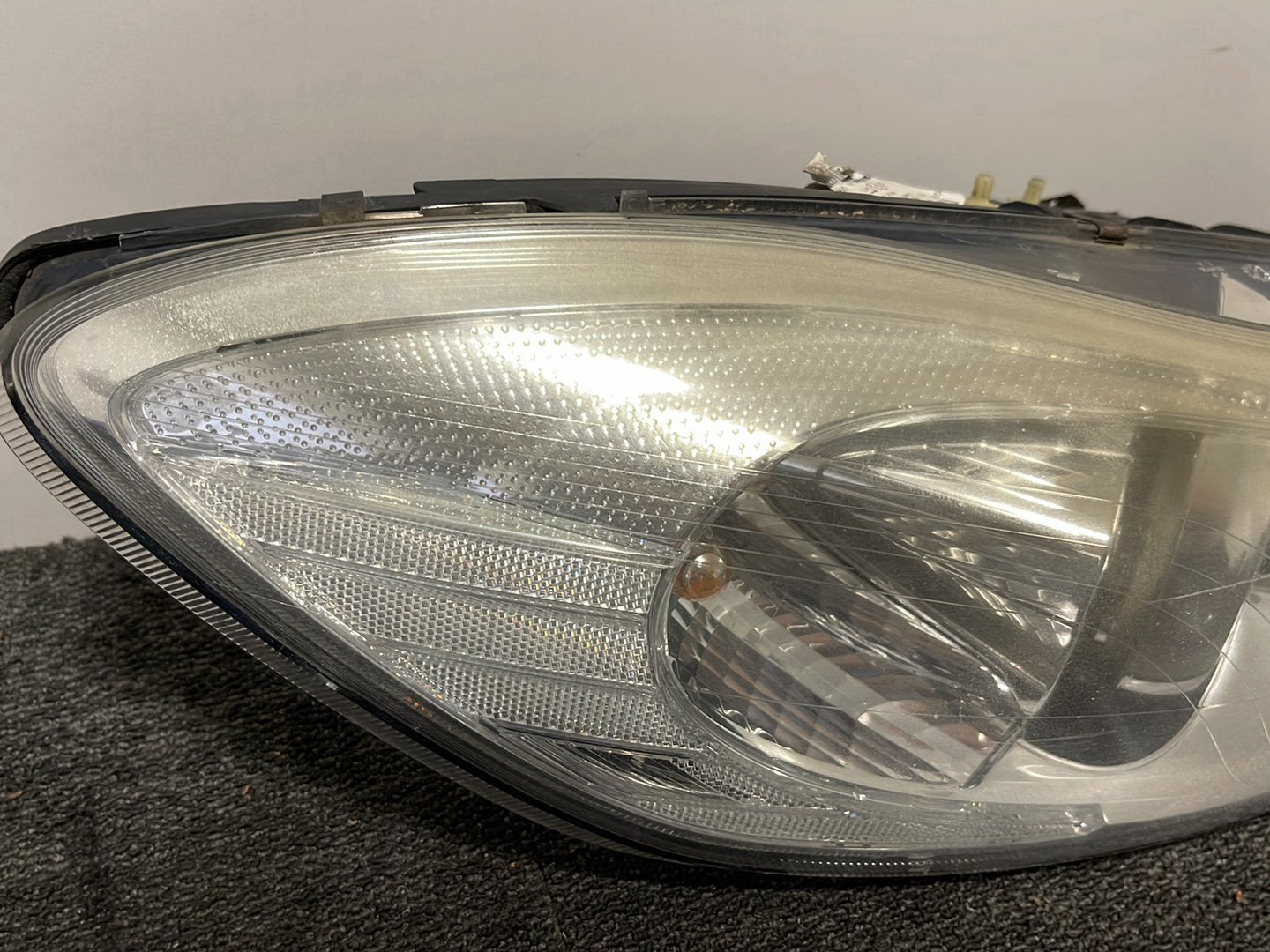 Volvo C30 MK1 FL (MK) (533) Coupe Genuine Front Right O/S Driver Headlight