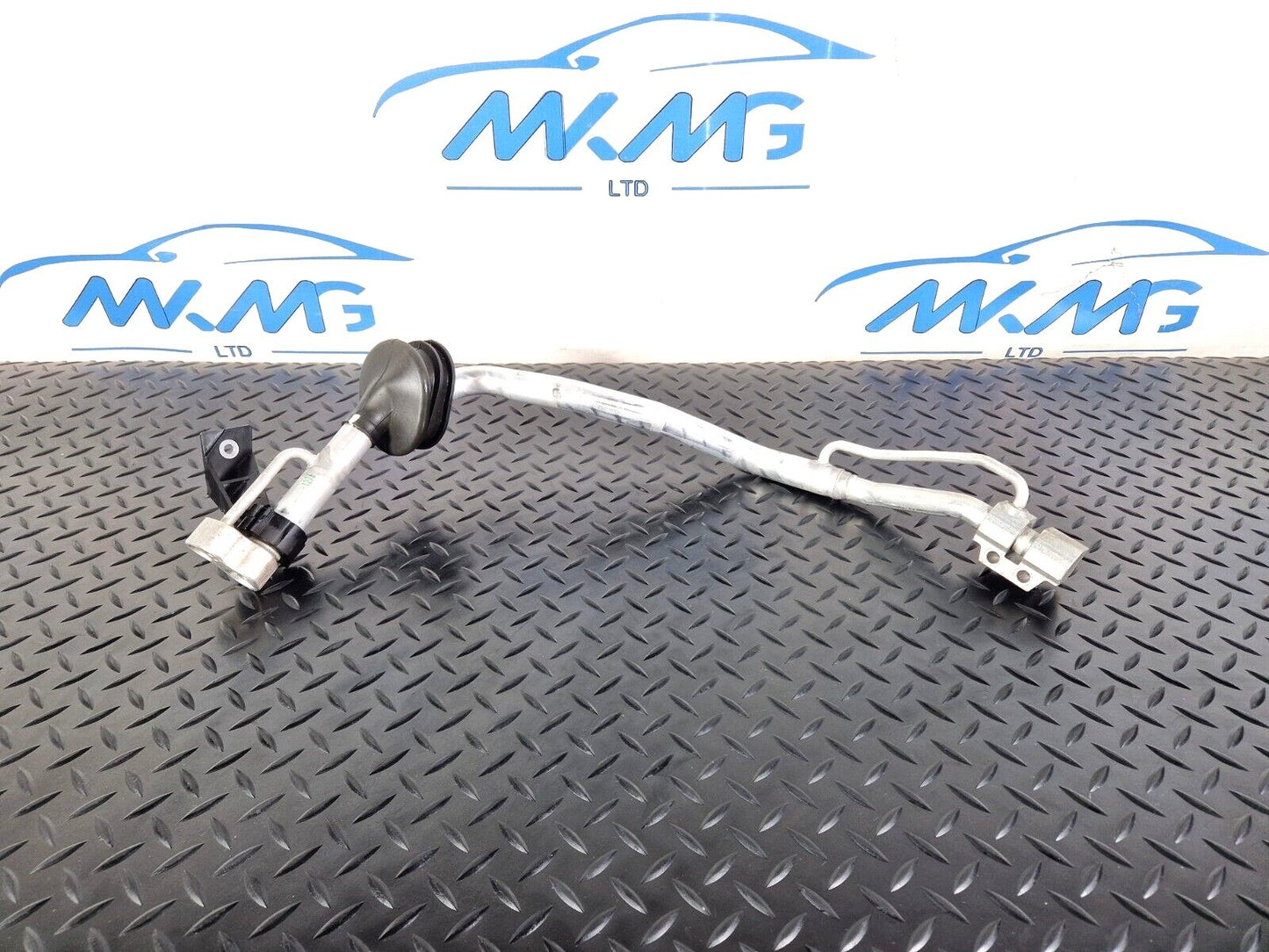 Audi Unknown Part Type 4G2260712G8K0260753D