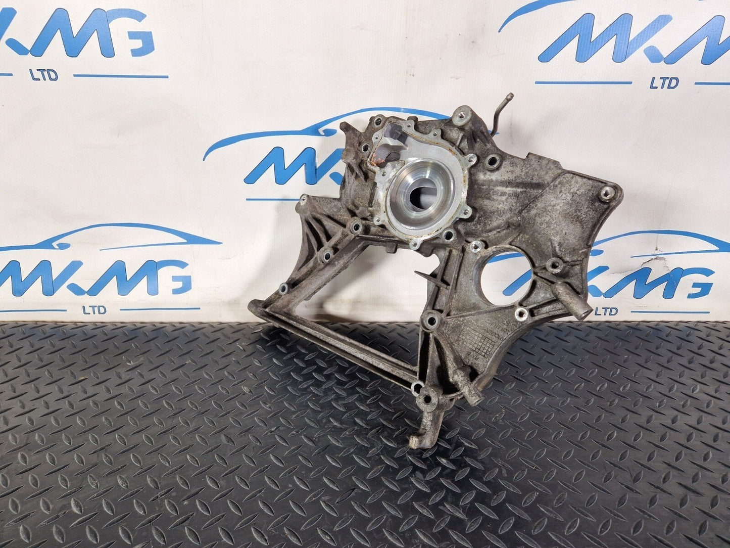 18-ON MERCEDES BENZ SPRINTER W907 2.2 CDI OM651 WATER PUMP HOUSING A6512010000