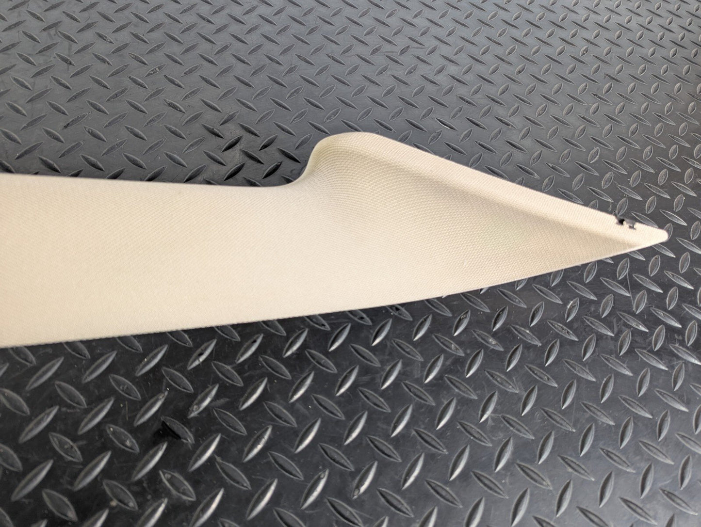 14-21 BMW 2 SERIES 218d GRAN TOURER F46 FRONT RIGHT DRIVER SIDE A-PILLAR TRIM