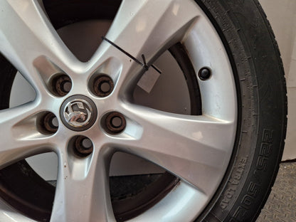 Vauxhall Astra MK6 (J) (A3400) 17" Alloy Wheel with Tyre 225/50/17 ~5mm