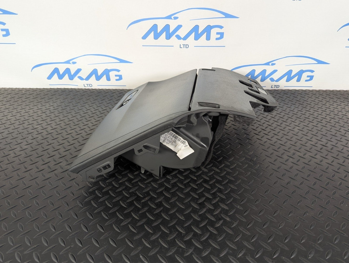 16-19 AUDI A4 B9 GENUINE DASHBOARD GLOVE BOX 8W2857035