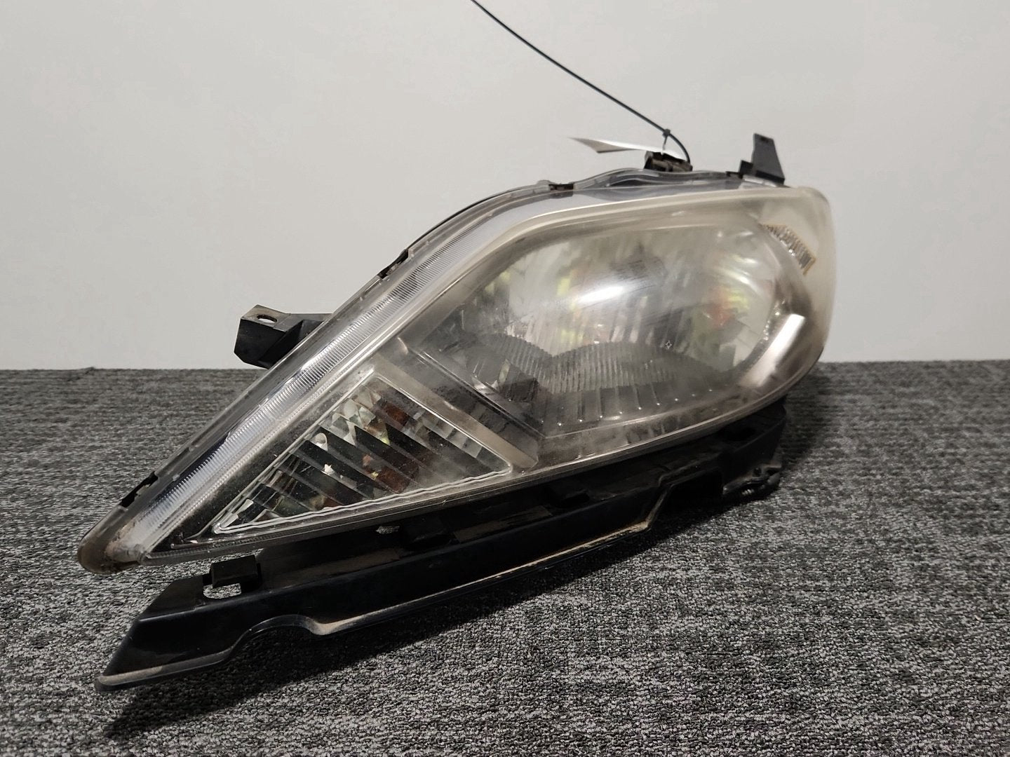 Honda FR-V MK1 (BE57) Genuine Front Left N/S Passenger Headlight