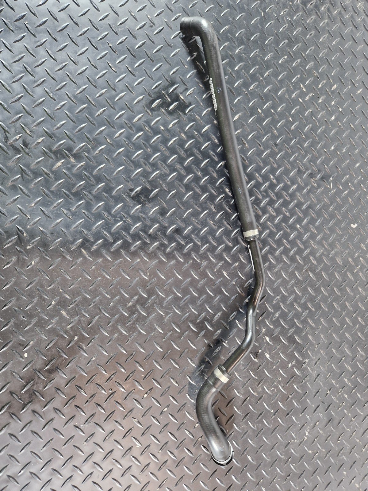 16-19 MERCEDES BENZ GLE W166 COOLING HOSE PIPE A1665004000