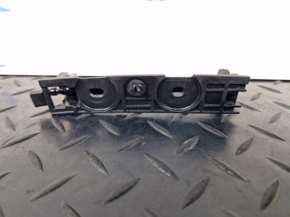 16-19 AUDI A4 B9 GENUINE RIGHT DRIVER SIDE REAR BUMPER BRACKET GUIDE 8W5807890