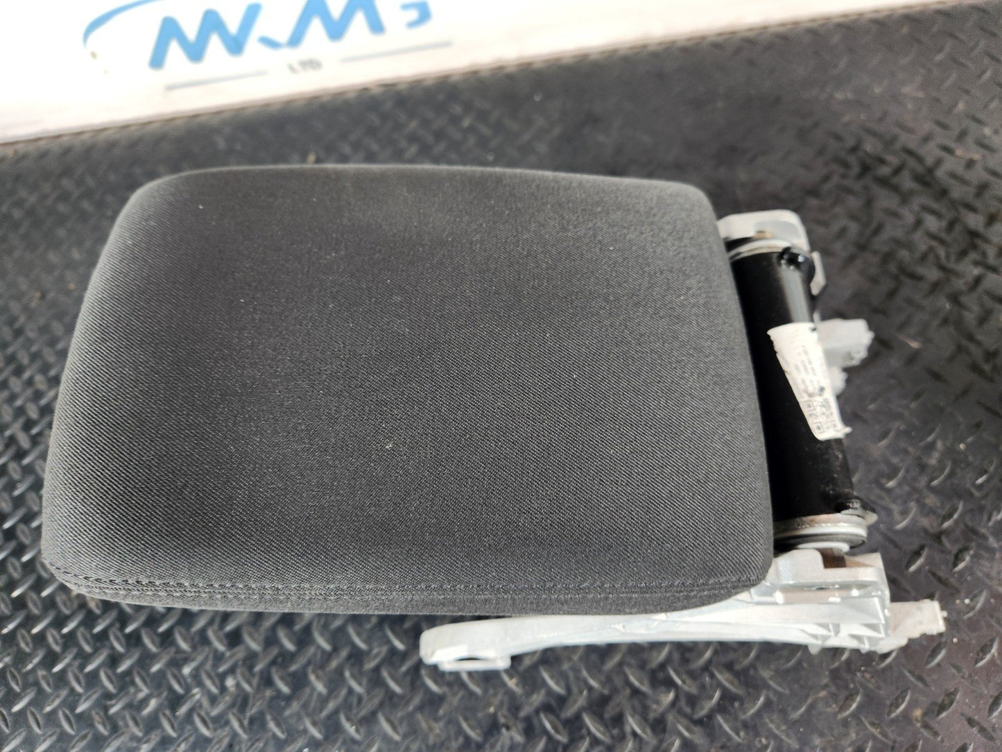 AUDI A5 F5 GENUINE CENTRE CONSOLE ARM REST 8W0864283A