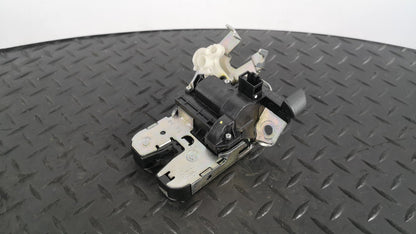 16-19 AUDI A4 B9 S-LINE SALOON GENUINE TAILGATE LOCK MECHANISM OEM 3G0827503A