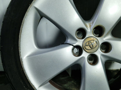 Toyota Prius MK3 (ZVW30) 17" Alloy Wheel with Tyre 215/45/17 ~3mm