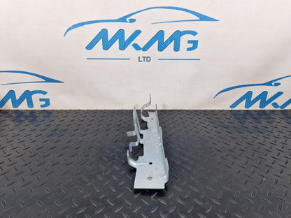 14-21 MERCEDES BENZ C200d W205 GENUINE LEFT SIDE N/S BOOT BRACKET A2056914300