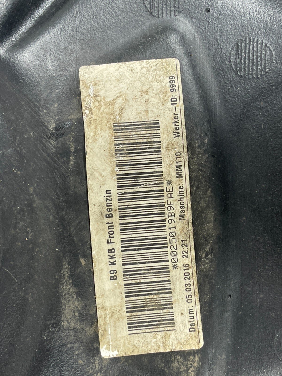16-19 AUDI A4 B9 AVANT 1.4 TFSI GENUINE PETROL ENGINE FUEL TANK 8W0201021CJ