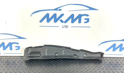 16-19 AUDI A4 B9 GENUINE FRONT RIGHT DRIVER SIDE WING FILLER INSULATOR 8W0821112