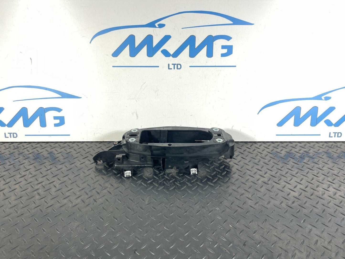 16-23 AUDI A5 F5 S-LINE GEAR SHIFTING MECHANISM MOUNTING FRAME 8W2863531