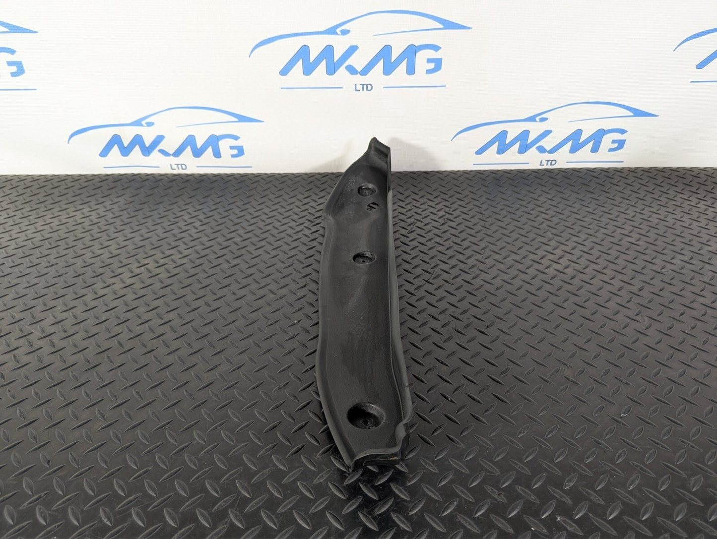 11-19 MERCEDES BENZ ML W166 FRONT LEFT N/S WING FENDER TRIM COVER A1668890125
